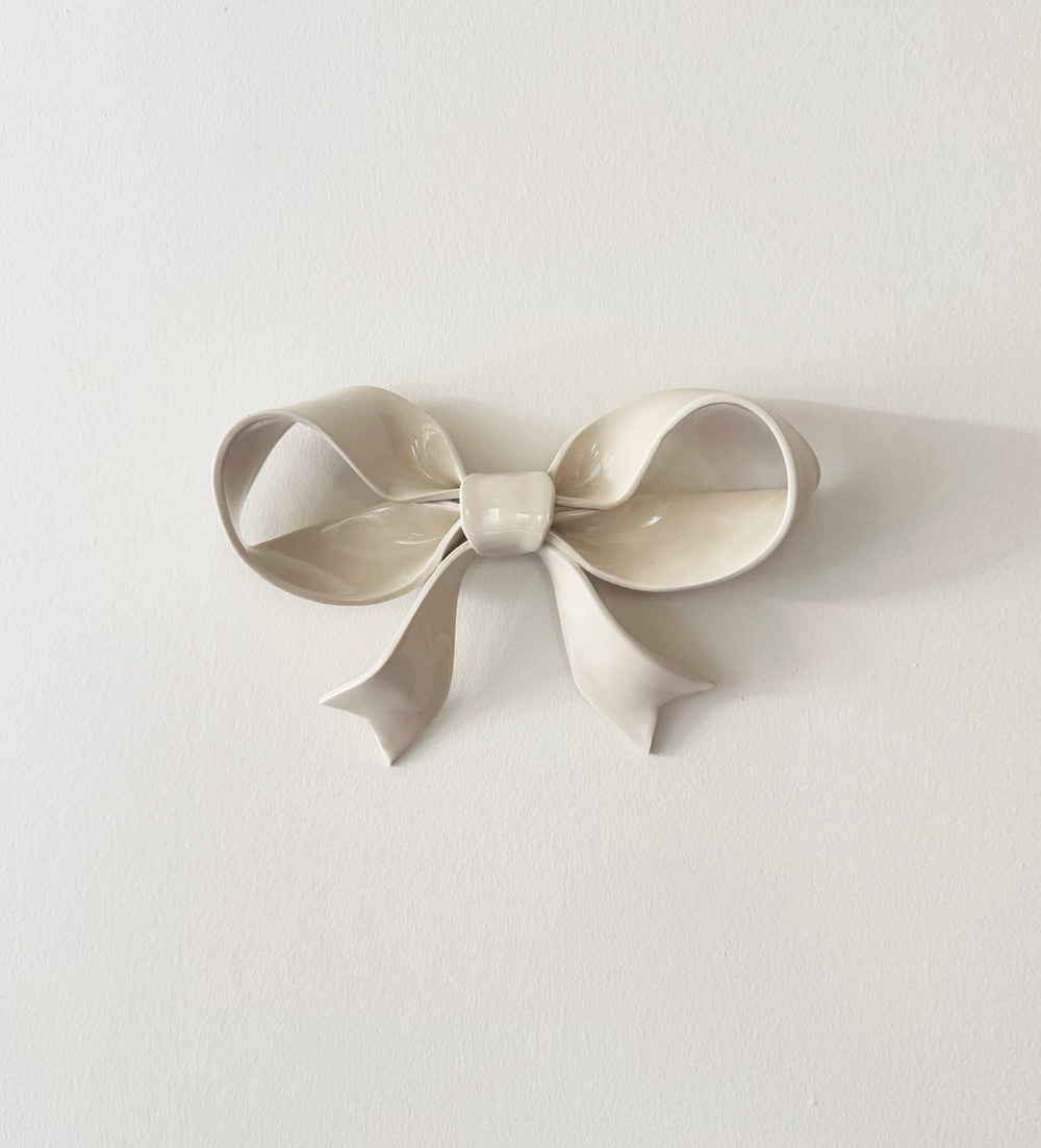 Ivory Wall Ribbon