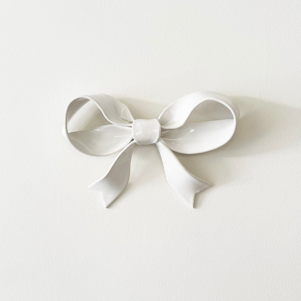 White Wall Ribbon