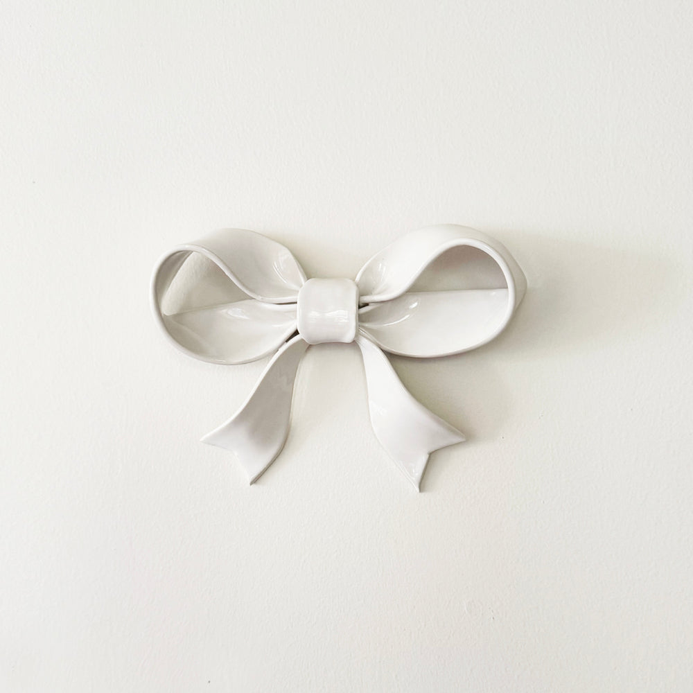 White Wall Ribbon